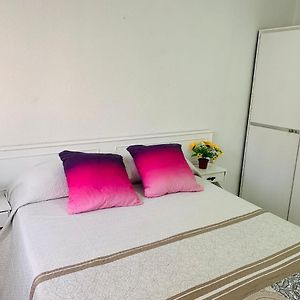 Habitación Económica con Cama King